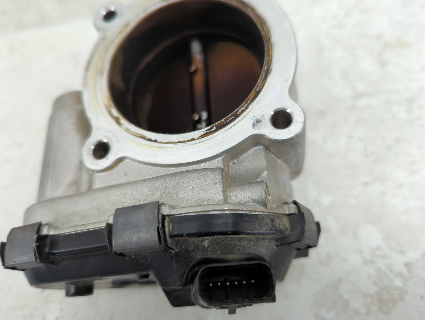 2015-2017 Ford F-150 Throttle Body Fits Fits 2015 2016 2017 2018 2019 2020 OEM Used Auto Parts - Oemusedautoparts1.com