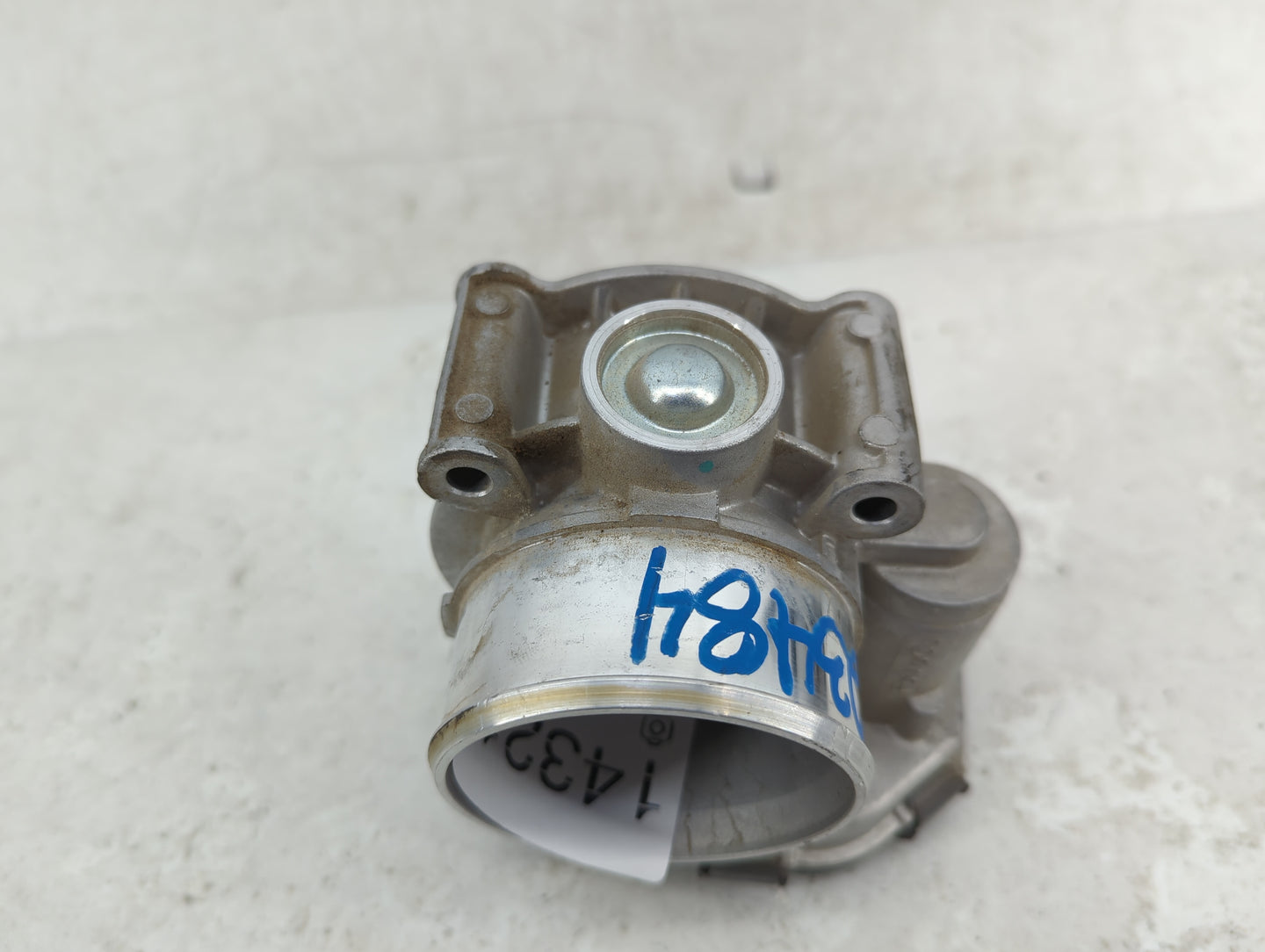 2015-2017 Ford F-150 Throttle Body Fits Fits 2015 2016 2017 2018 2019 2020 OEM Used Auto Parts - Oemusedautoparts1.com