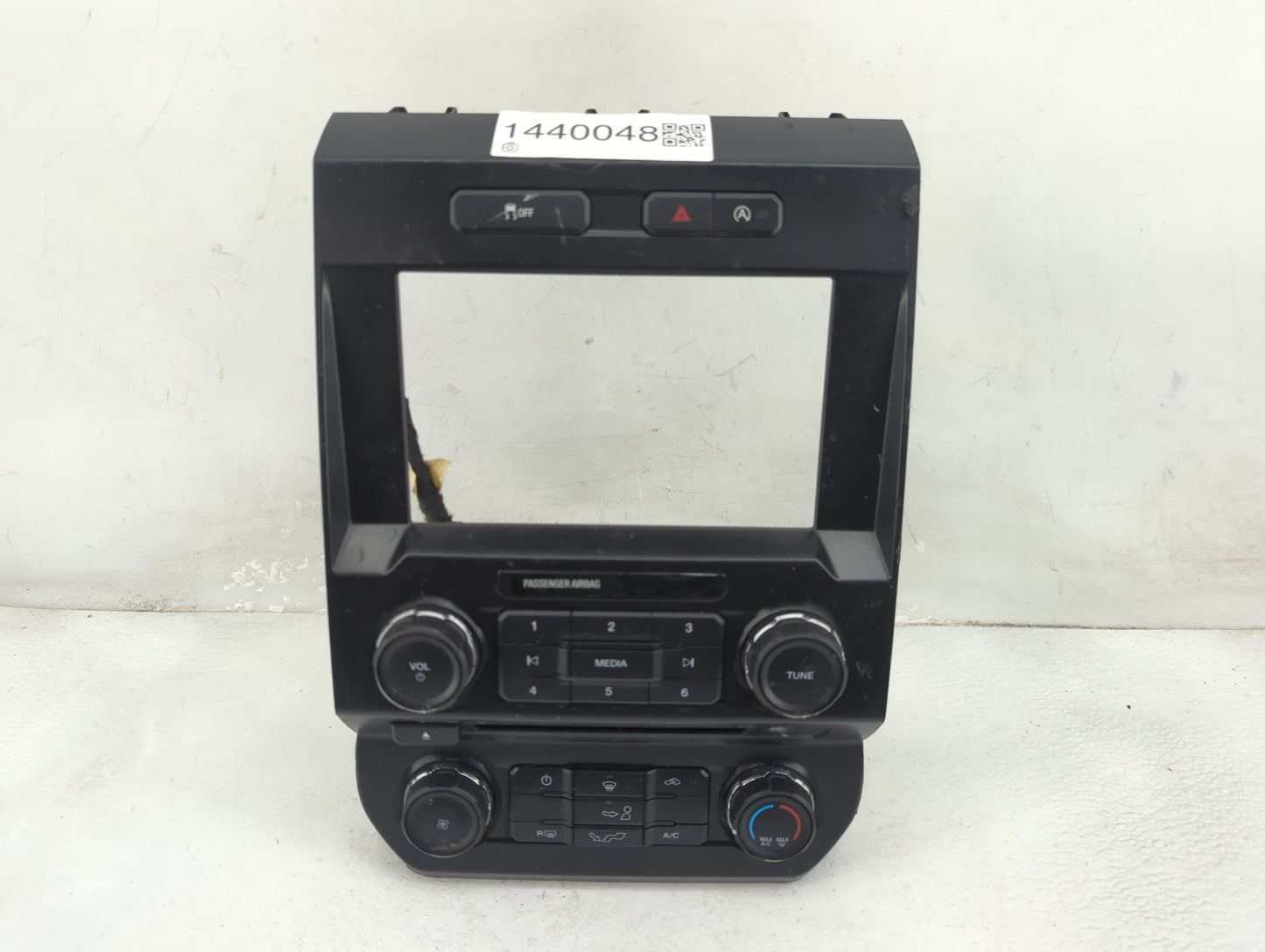 2016-2016 Ford F-150 Radio Control Panel - Oemusedautoparts1.com