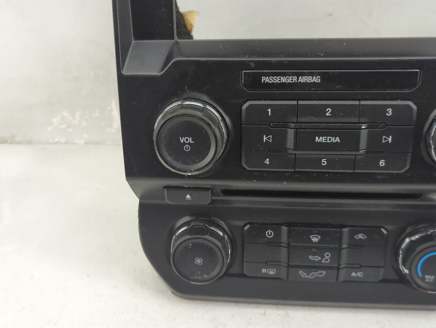 2016-2016 Ford F-150 Radio Control Panel - Oemusedautoparts1.com