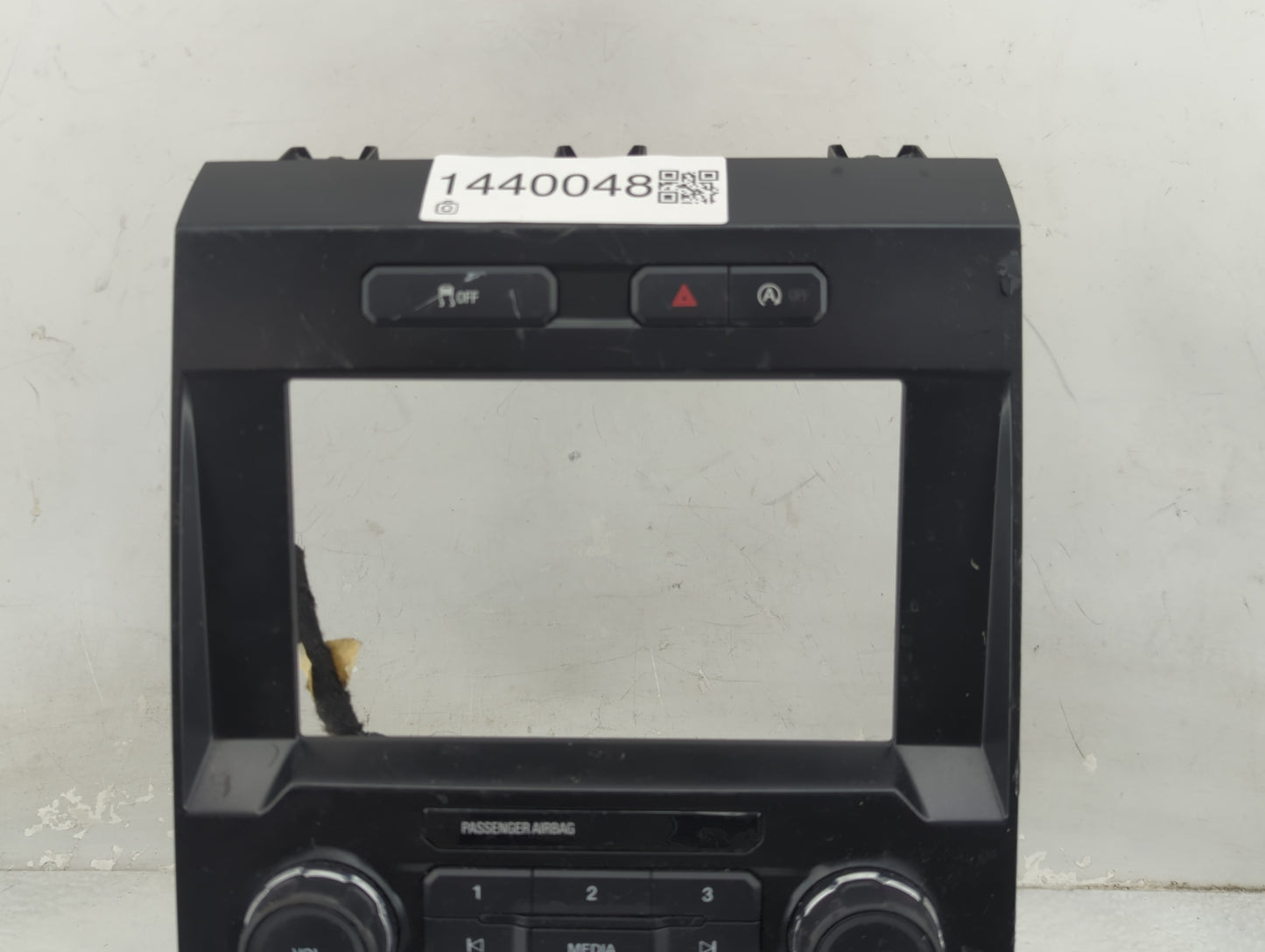 2016-2016 Ford F-150 Radio Control Panel - Oemusedautoparts1.com