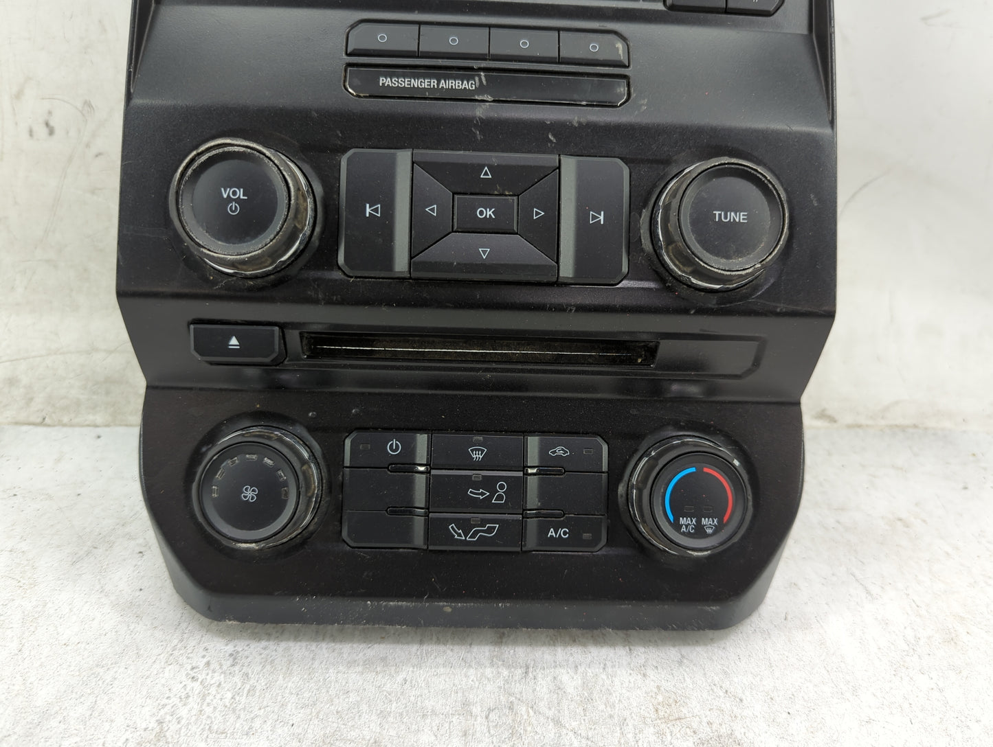 2016-2016 Ford F-150 Radio Control Panel - Oemusedautoparts1.com