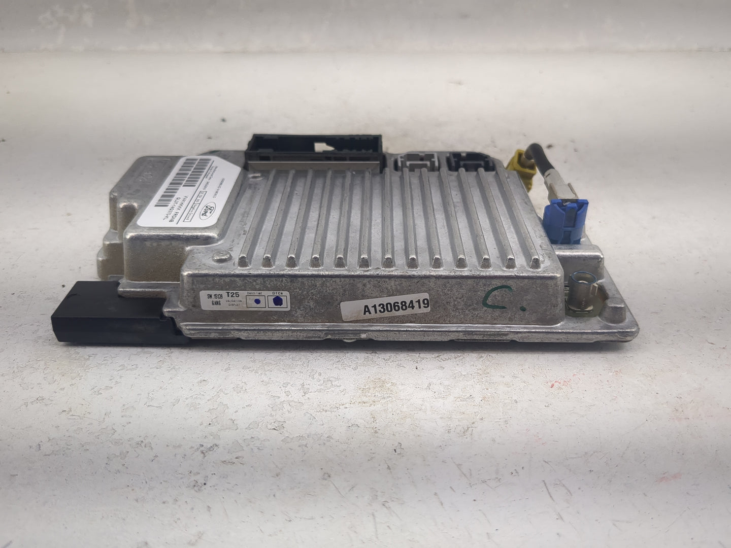 2016-2016 Ford F-150 Communication Control Module Gl3t-14g370-kl - Oemusedautoparts1.com