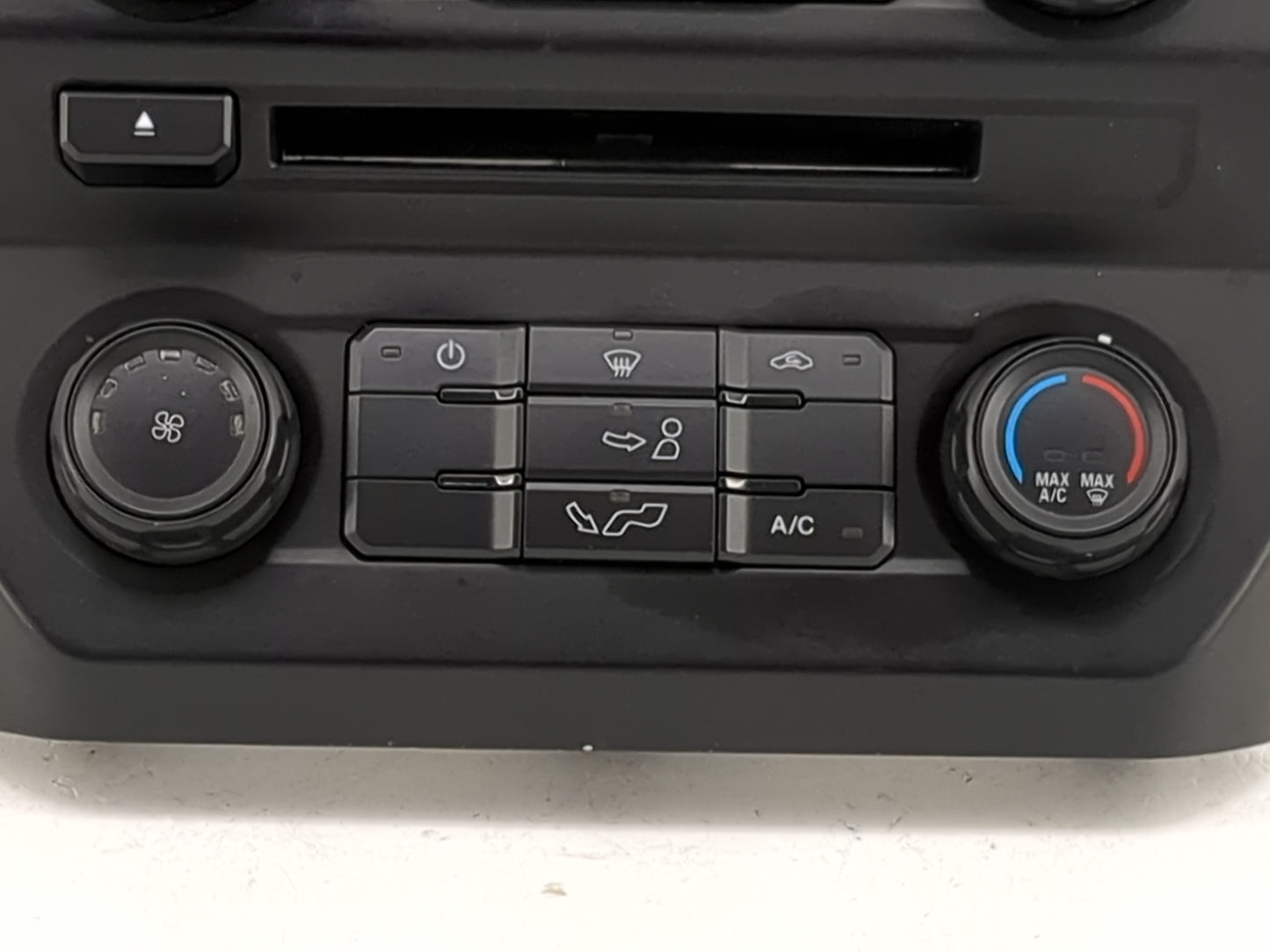 2016-2016 Ford F-150 Radio Control Panel 1481633 - Oemusedautoparts1.com