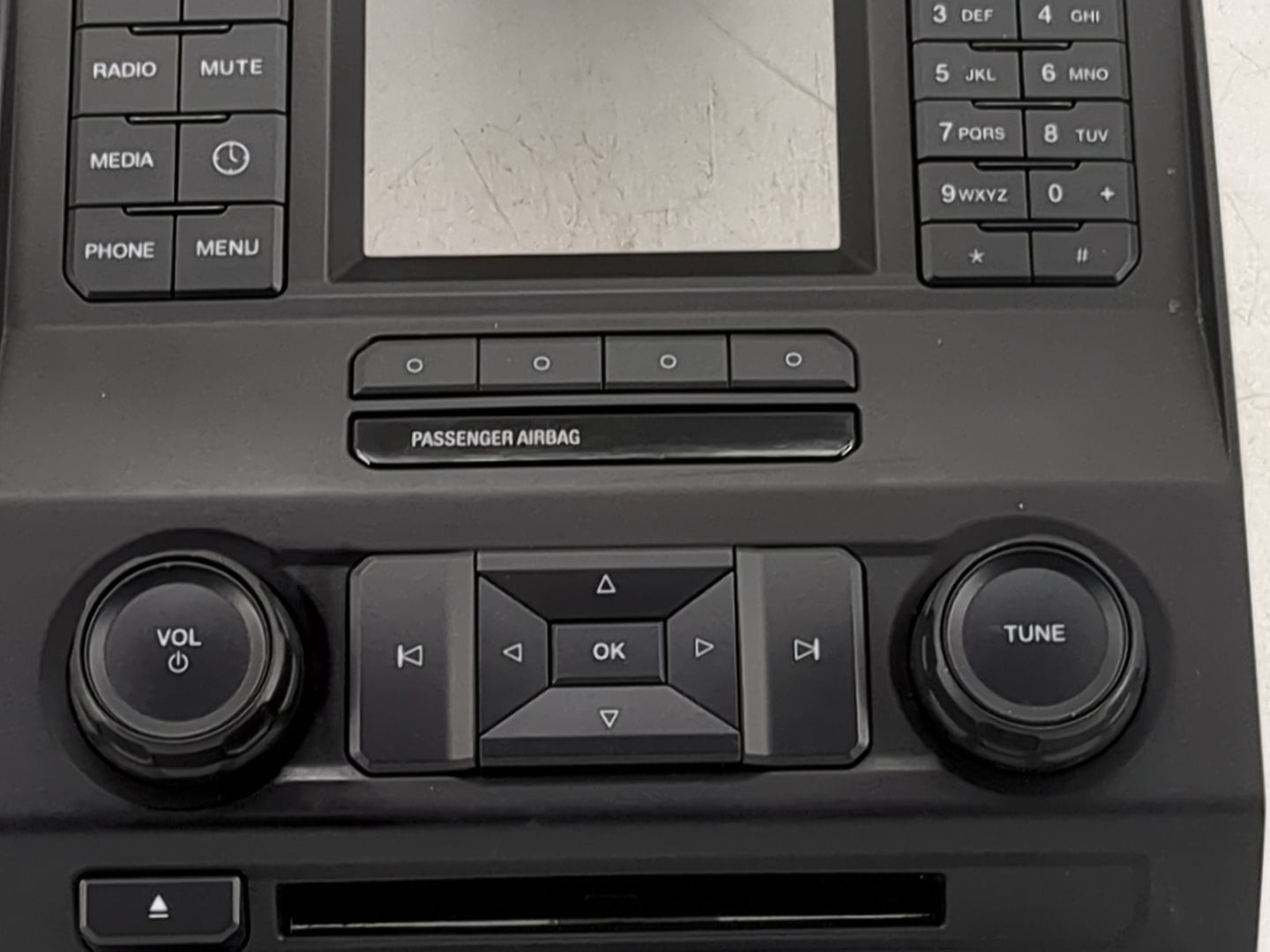 2016-2016 Ford F-150 Radio Control Panel 1481633 - Oemusedautoparts1.com