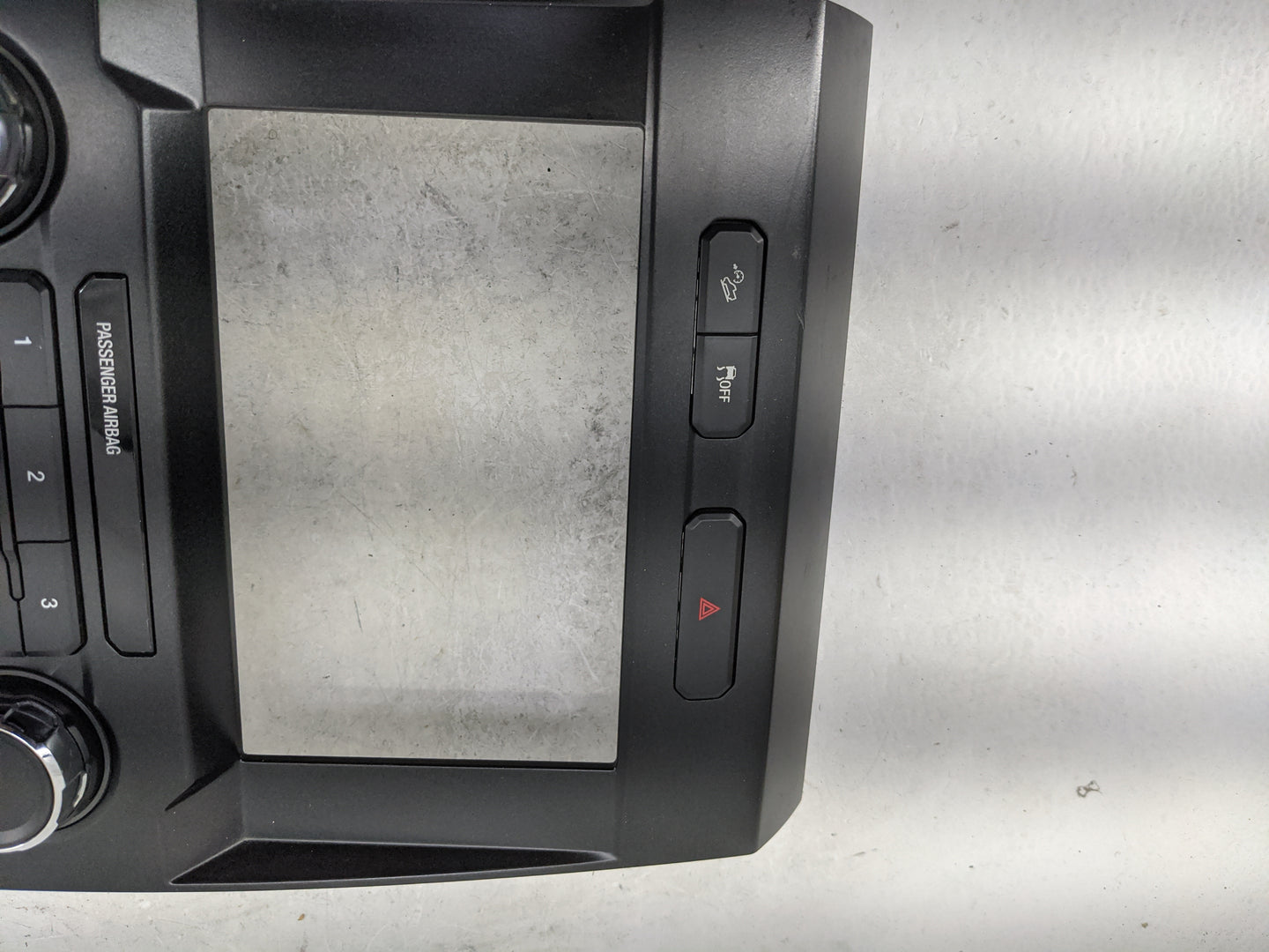 2016-2016 Ford F-150 Radio Control Panel 1483042 - Oemusedautoparts1.com