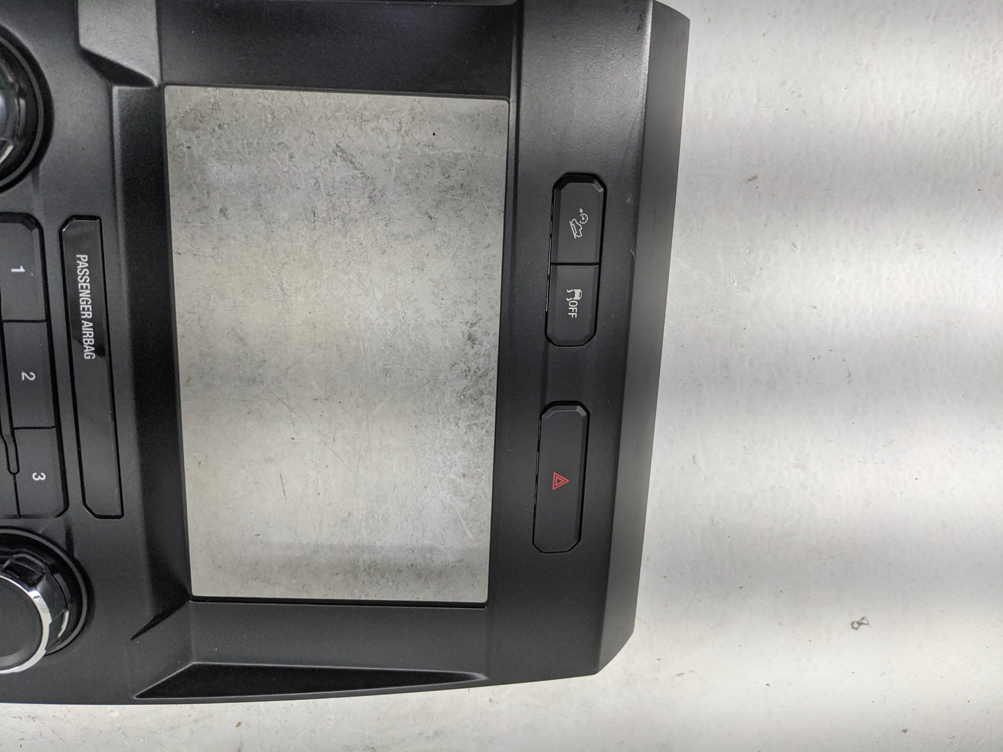 2016-2016 Ford F-150 Radio Control Panel 1483042 - Oemusedautoparts1.com