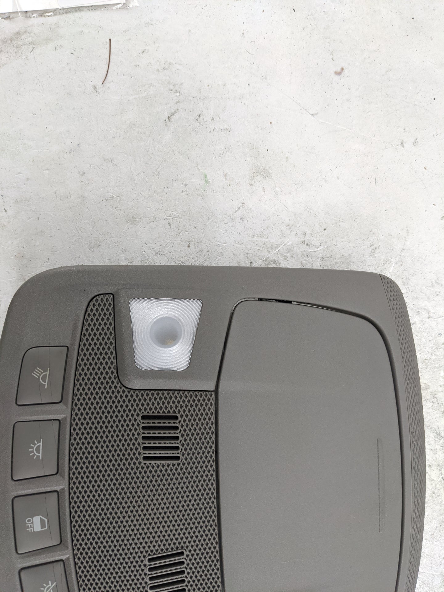 2016 Ford F-150 Overhead Roof Console Interior Dome Light Gray - Oemusedautoparts1.com