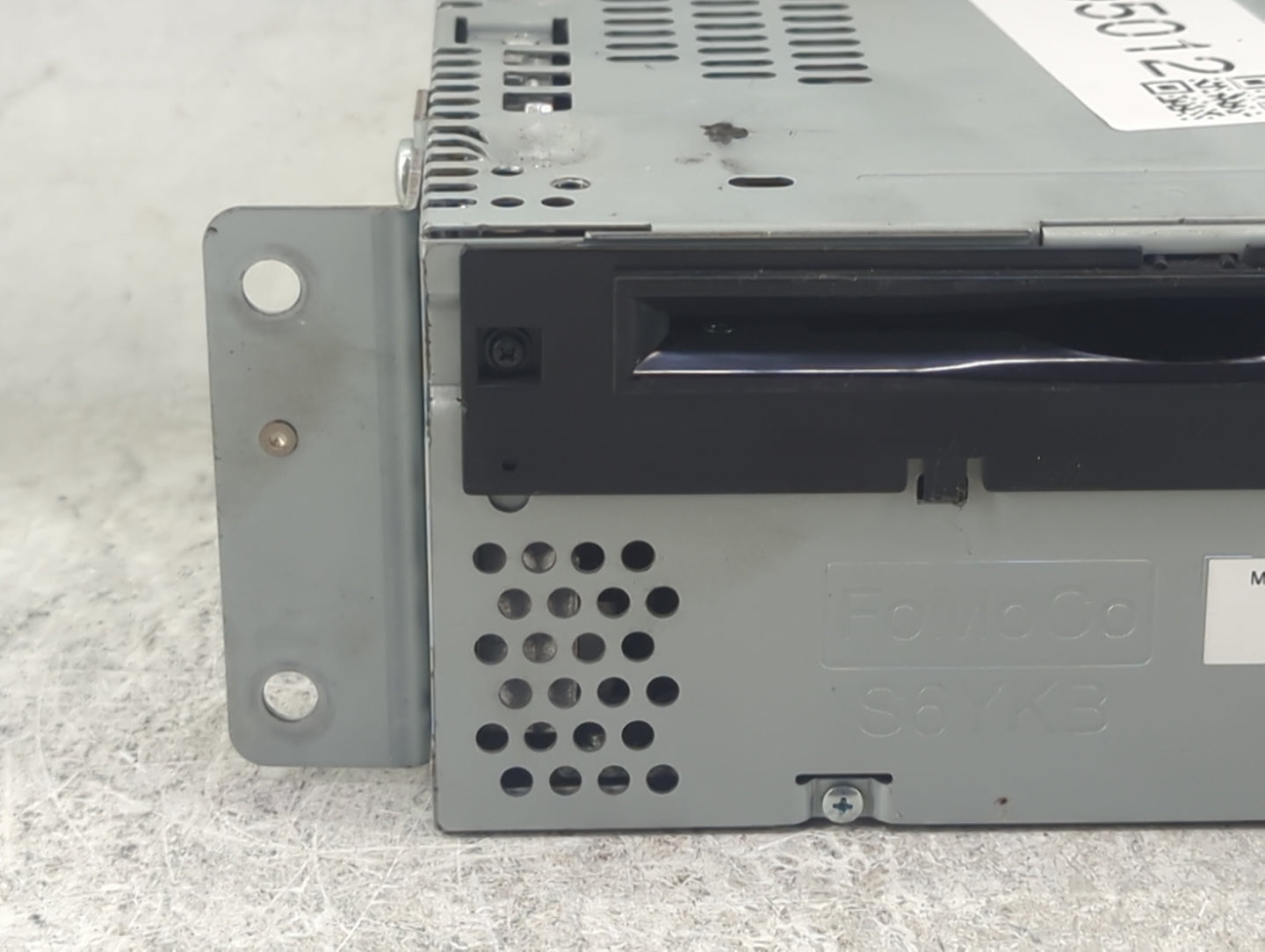 2016 Ford F-150 Radio AM FM Cd Player Receiver Replacement P/N:PU-3640P-C GL3T-19C107-BA Fits OEM Used Auto Parts - Oemuseda