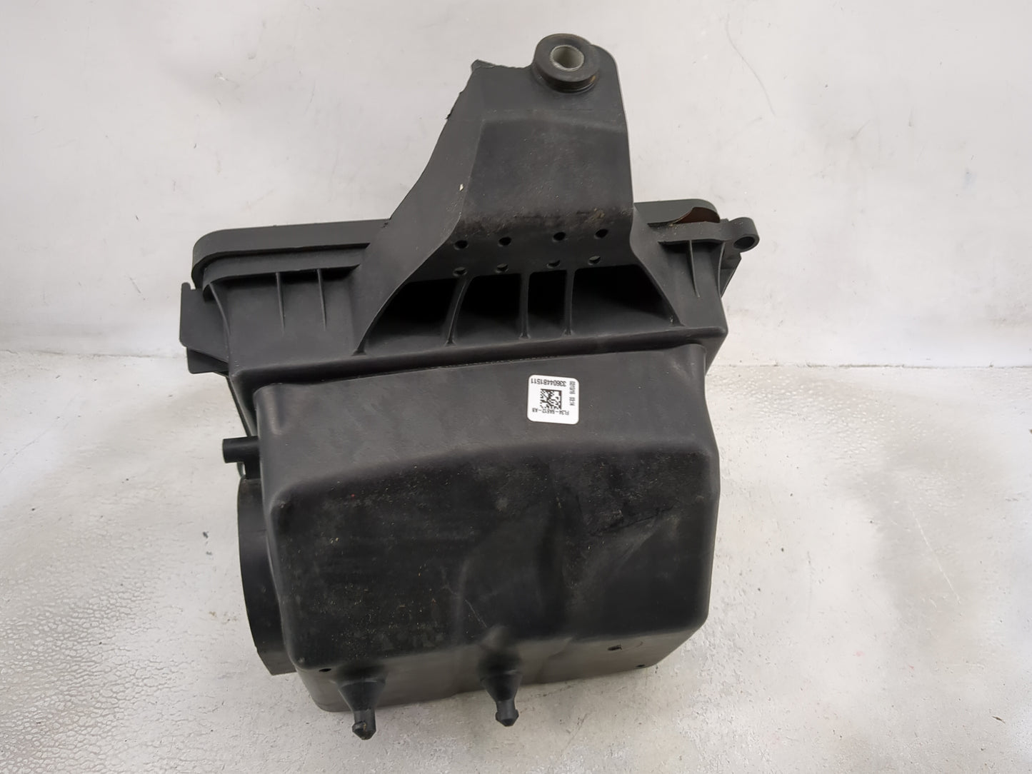 2015-2016 Ford F-150 Air Cleaner Intake-duct Hose Tube - Oemusedautoparts1.com