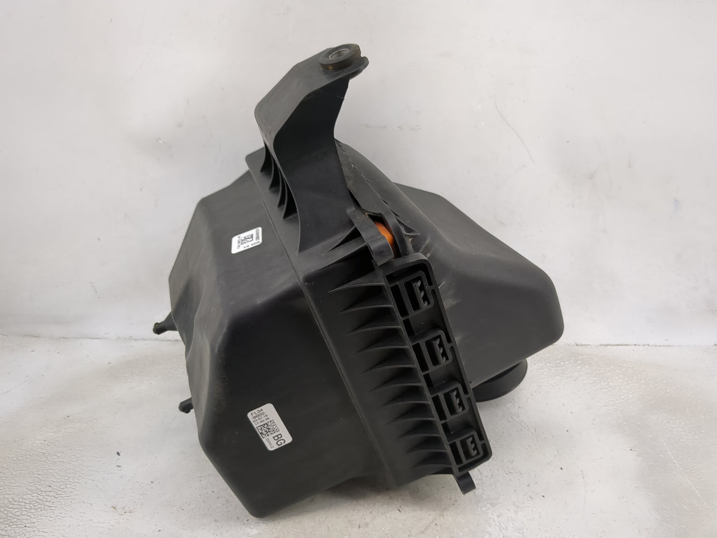 2015-2016 Ford F-150 Air Cleaner Intake-duct Hose Tube - Oemusedautoparts1.com