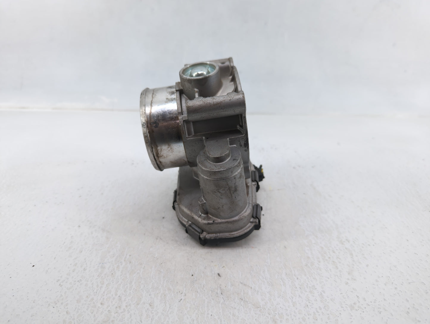 2015-2017 Ford F-150 Throttle Body P/N:GB8E 9F991 BC Fits Fits 2015 2016 2017 2018 2019 2020 OEM Used Auto Parts - Oemusedau