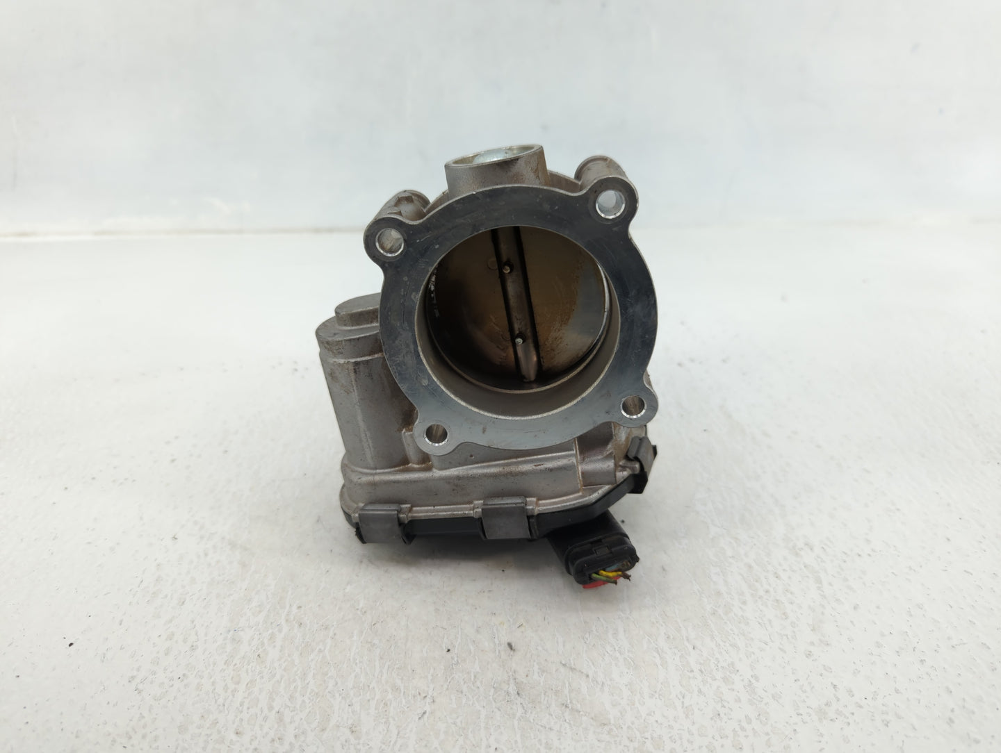 2015-2017 Ford F-150 Throttle Body P/N:GB8E 9F991 BC Fits Fits 2015 2016 2017 2018 2019 2020 OEM Used Auto Parts - Oemusedau