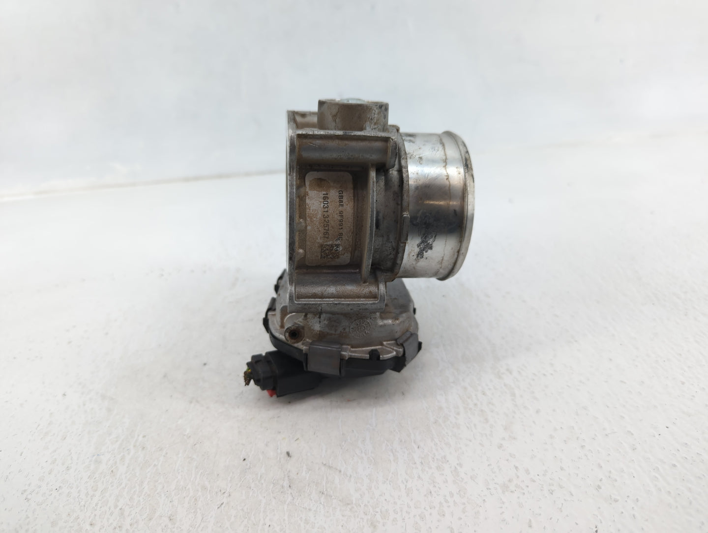 2015-2017 Ford F-150 Throttle Body P/N:GB8E 9F991 BC Fits Fits 2015 2016 2017 2018 2019 2020 OEM Used Auto Parts - Oemusedau
