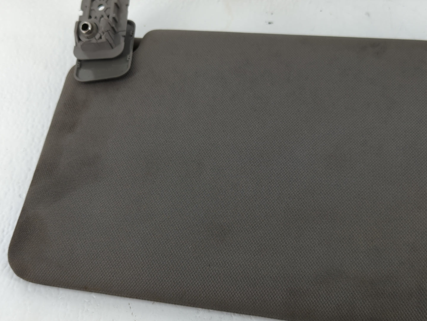 2015-2017 Ford F-150 Sun Visor Shade Replacement Passenger Right Mirror Fits Fits 2015 2016 2017 OEM Used Auto Parts - Oemus