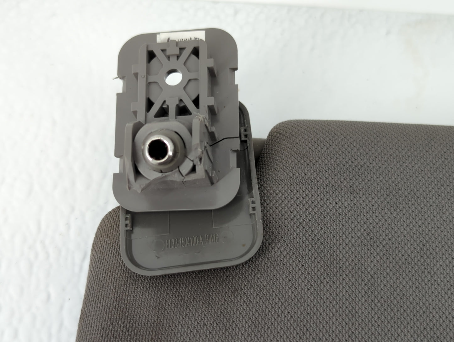 2015-2017 Ford F-150 Sun Visor Shade Replacement Passenger Right Mirror Fits Fits 2015 2016 2017 OEM Used Auto Parts - Oemus