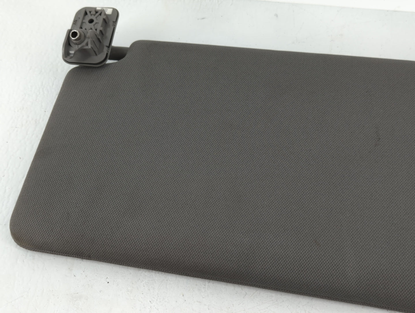 2015-2017 Ford F-150 Sun Visor Shade Replacement Passenger Right Mirror Fits Fits 2015 2016 2017 OEM Used Auto Parts - Oemus