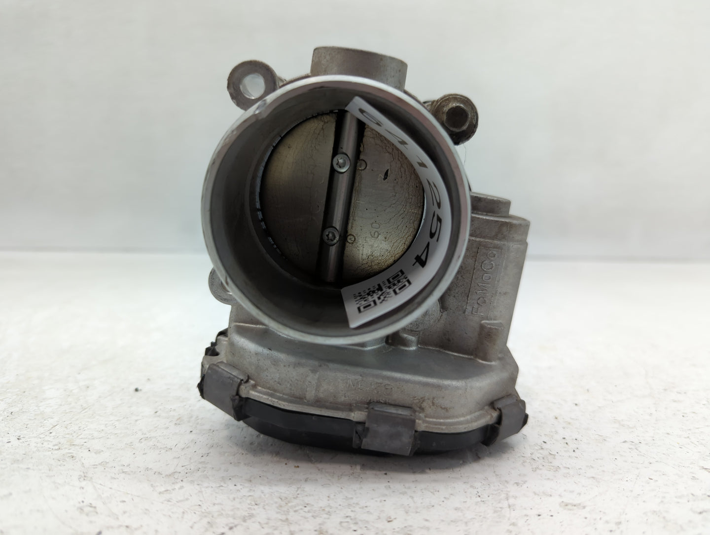 2015-2017 Ford F-150 Throttle Body P/N:GB8E 9F991 BC Fits Fits 2015 2016 2017 2018 2019 2020 OEM Used Auto Parts - Oemusedau