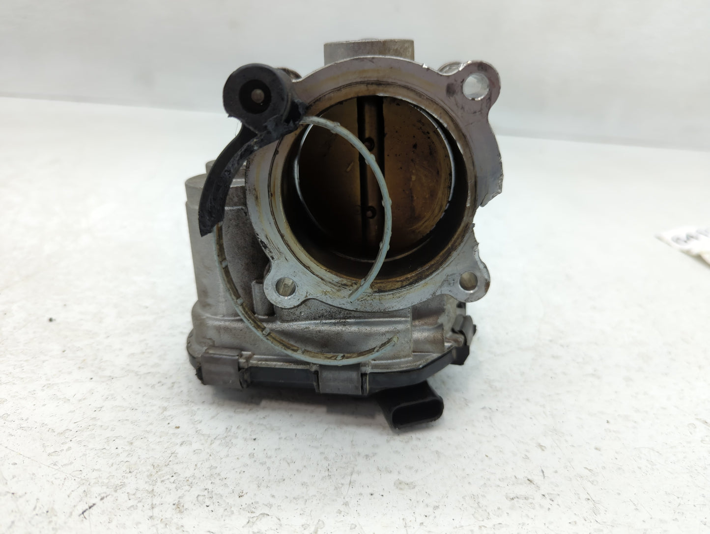 2015-2017 Ford F-150 Throttle Body P/N:GB8E 9F991 BC Fits Fits 2015 2016 2017 2018 2019 2020 OEM Used Auto Parts - Oemusedau