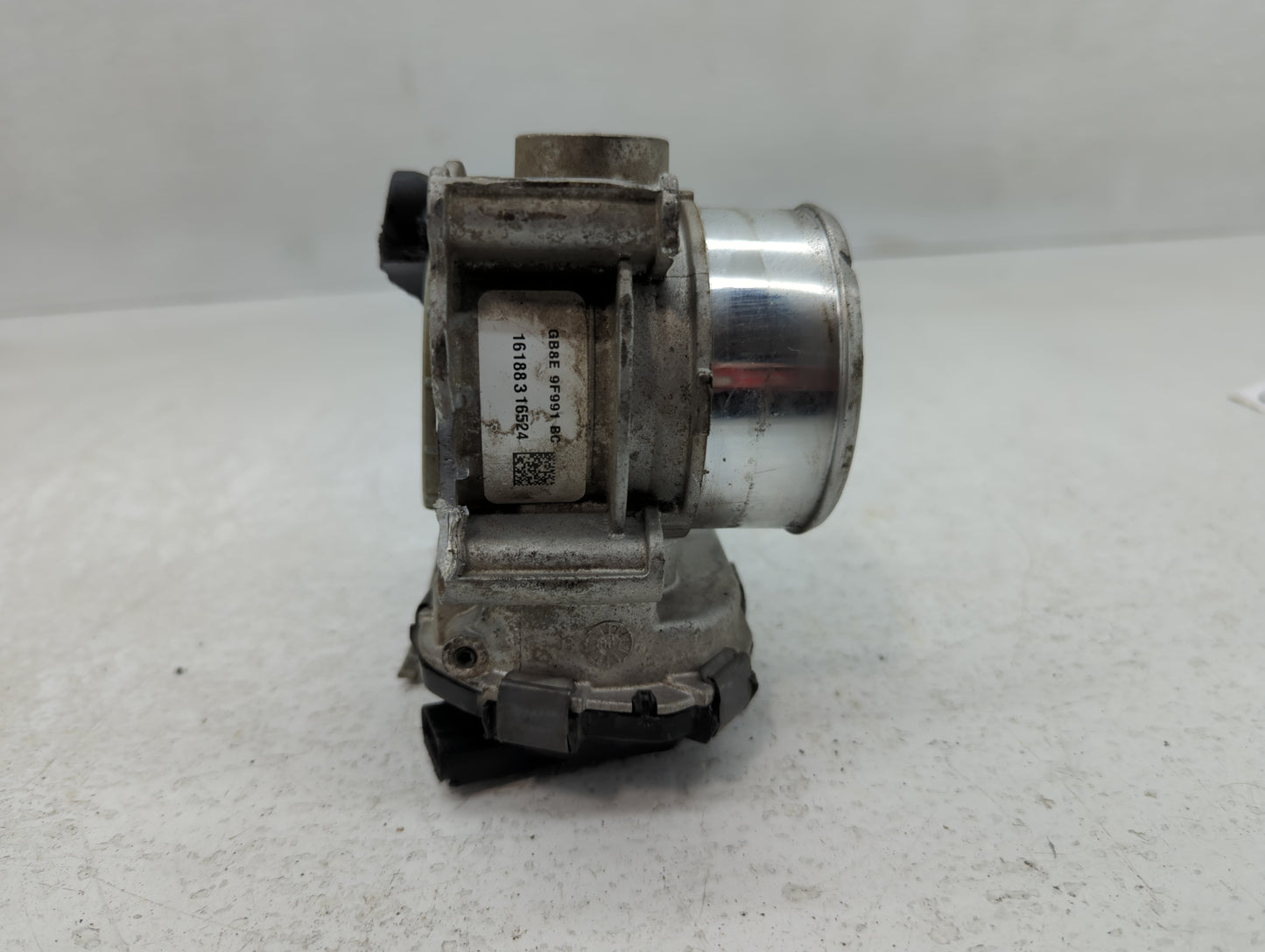 2015-2017 Ford F-150 Throttle Body P/N:GB8E 9F991 BC Fits Fits 2015 2016 2017 2018 2019 2020 OEM Used Auto Parts - Oemusedau