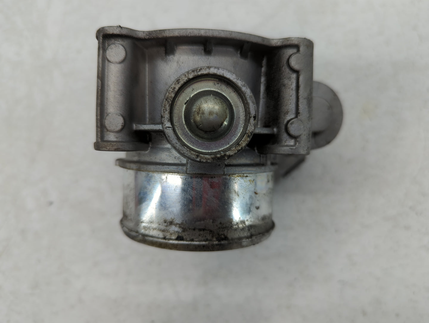 2015-2017 Ford F-150 Throttle Body P/N:GB8E 9F991 BC Fits Fits 2015 2016 2017 2018 2019 2020 OEM Used Auto Parts - Oemusedau