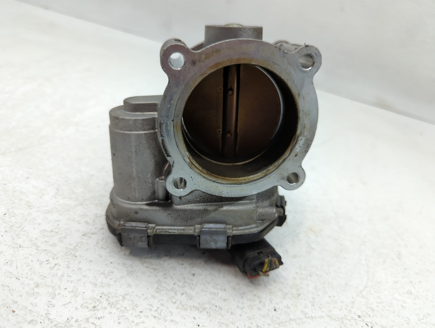2015-2017 Ford F-150 Throttle Body P/N:GB8E 9F991 BC Fits Fits 2015 2016 2017 2018 2019 2020 OEM Used Auto Parts - Oemusedau