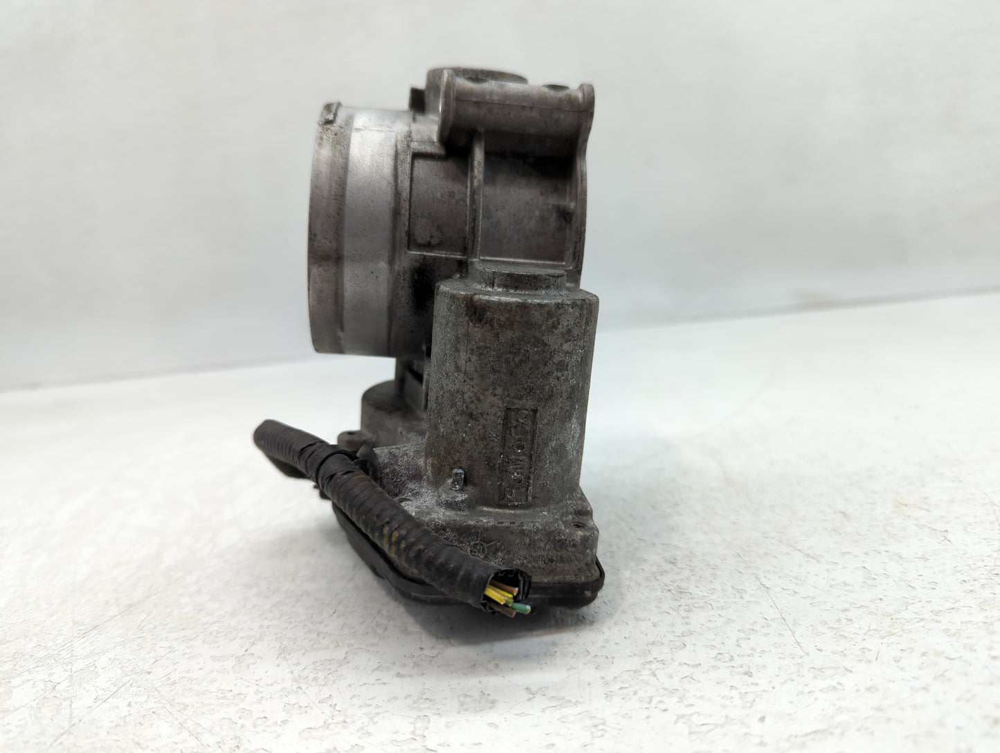 2011-2017 Ford F-150 Throttle Body P/N:153104005513 Fits Fits 2011 2012 2013 2014 2015 2016 2017 2018 2019 OEM Used Auto Par