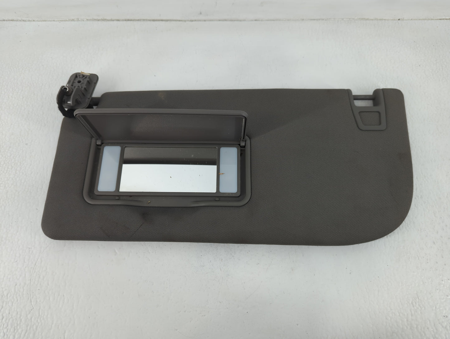 2015-2017 Ford F-150 Sun Visor Shade Replacement Driver Left Mirror Fits Fits 2015 2016 2017 OEM Used Auto Parts - Oemusedau