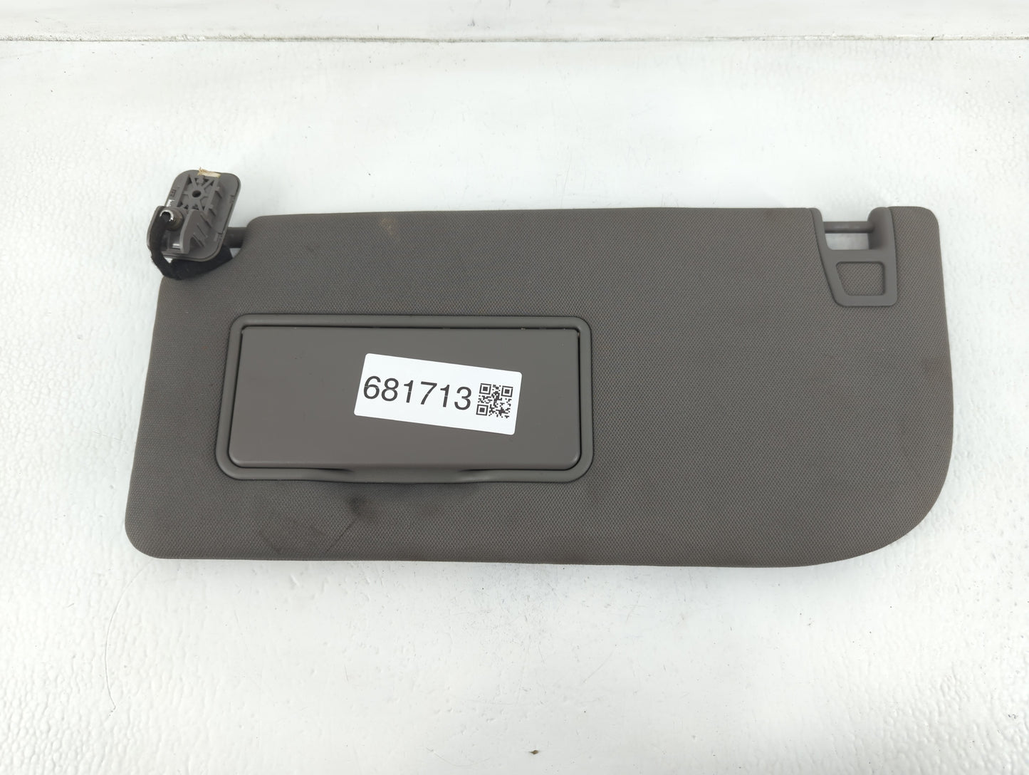 2015-2017 Ford F-150 Sun Visor Shade Replacement Driver Left Mirror Fits Fits 2015 2016 2017 OEM Used Auto Parts - Oemusedau