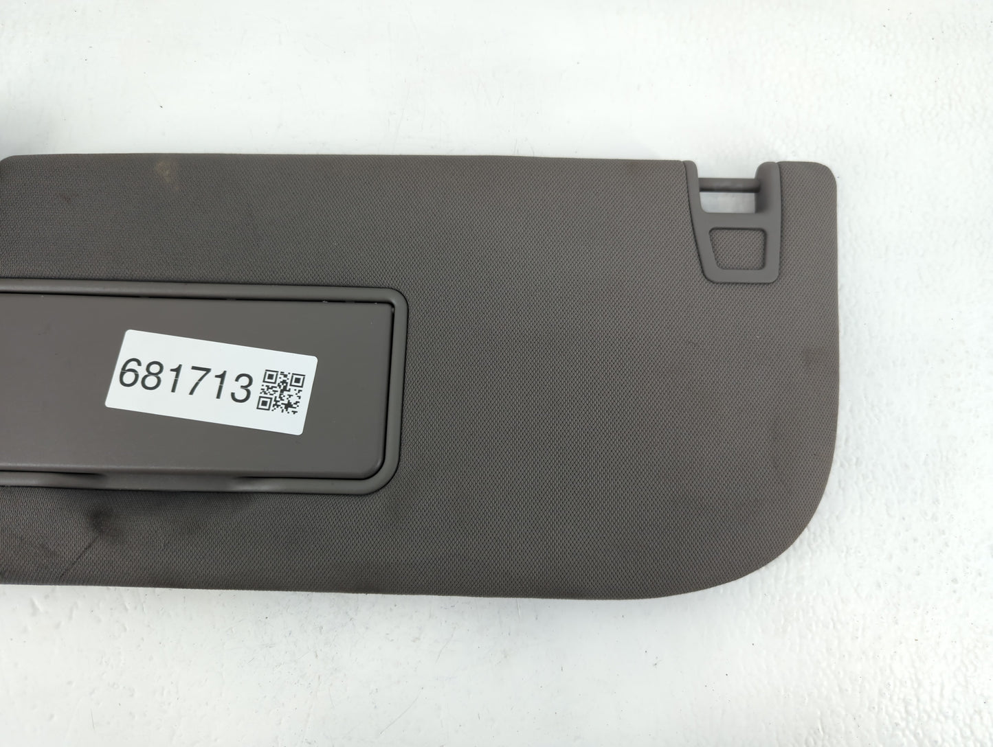 2015-2017 Ford F-150 Sun Visor Shade Replacement Driver Left Mirror Fits Fits 2015 2016 2017 OEM Used Auto Parts - Oemusedau