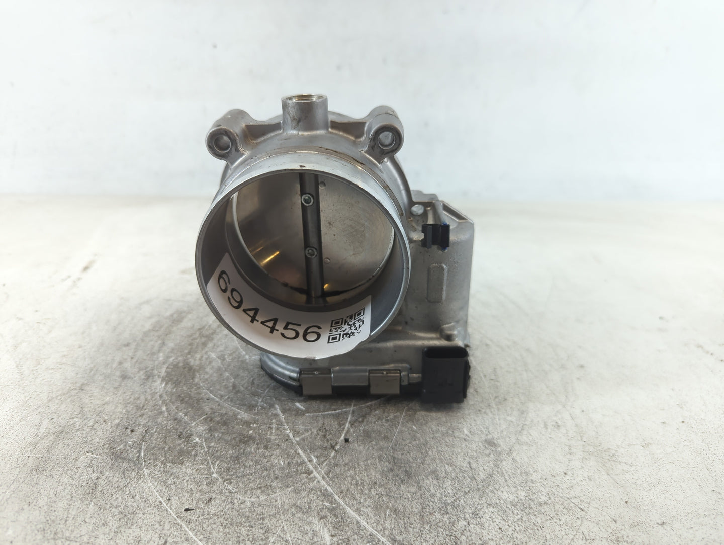 2015-2017 Ford F-150 Throttle Body P/N:FR3E-9F991-AA Fits Fits 2015 2016 2017 2018 2019 OEM Used Auto Parts - Oemusedautopar