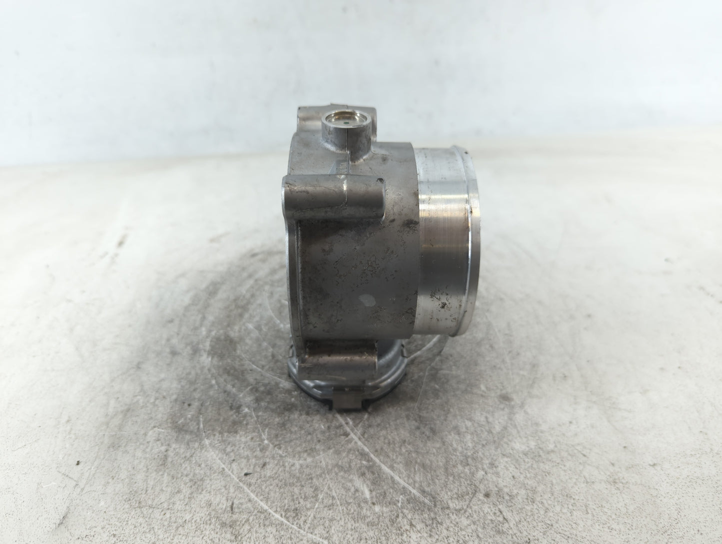 2015-2017 Ford F-150 Throttle Body P/N:FR3E-9F991-AA Fits Fits 2015 2016 2017 2018 2019 OEM Used Auto Parts - Oemusedautopar