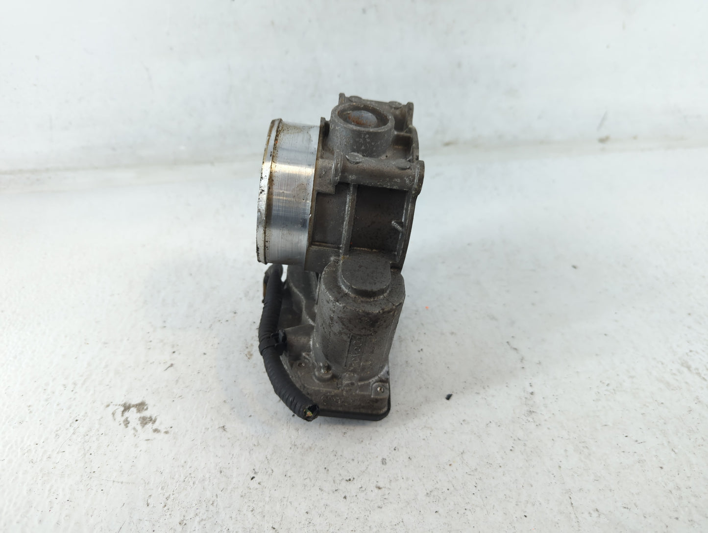2011-2016 Ford F-150 Throttle Body P/N:BL3E-9F991-AG 152884005027 Fits Fits 2011 2012 2013 2014 2015 2016 2017 2018 2019 OEM