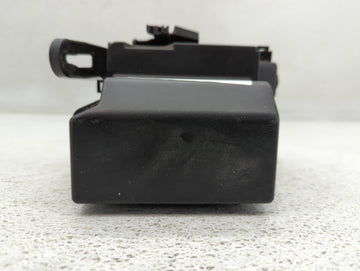 2016 Ford F-150 Fusebox Fuse Box Panel Relay Module P/N:9218105JX-1 284B7 6CA0A Fits OEM Used Auto Parts - Oemusedautoparts1
