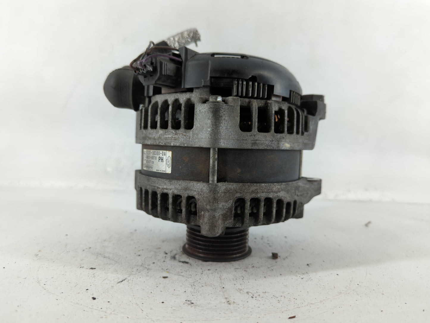2015-2016 Ford F-150 Alternator Replacement Generator Charging Assembly Engine OEM P/N:104211-0070 FL3T-10300-DA Fits OEM Us