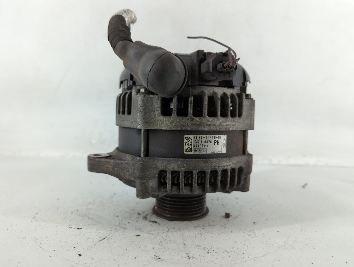 2015-2016 Ford F-150 Alternator Replacement Generator Charging Assembly Engine OEM P/N:104211-0070 FL3T-10300-DA Fits OEM Us