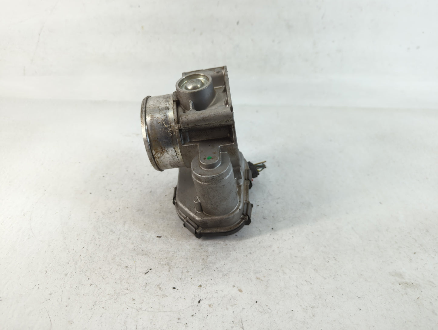2015-2017 Ford F-150 Throttle Body P/N:16228 3 14259 Fits Fits 2015 2016 2017 2018 2019 2020 OEM Used Auto Parts - Oemusedau