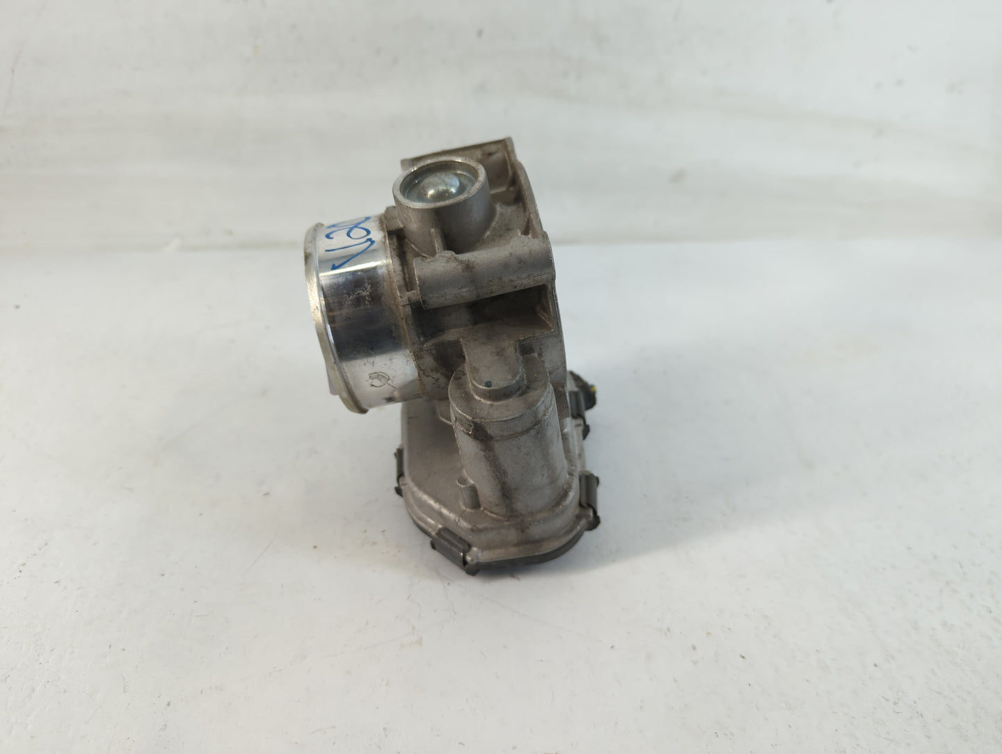 2015-2017 Ford F-150 Throttle Body P/N:GB8E 9F991 BC Fits Fits 2015 2016 2017 2018 2019 2020 OEM Used Auto Parts - Oemusedau
