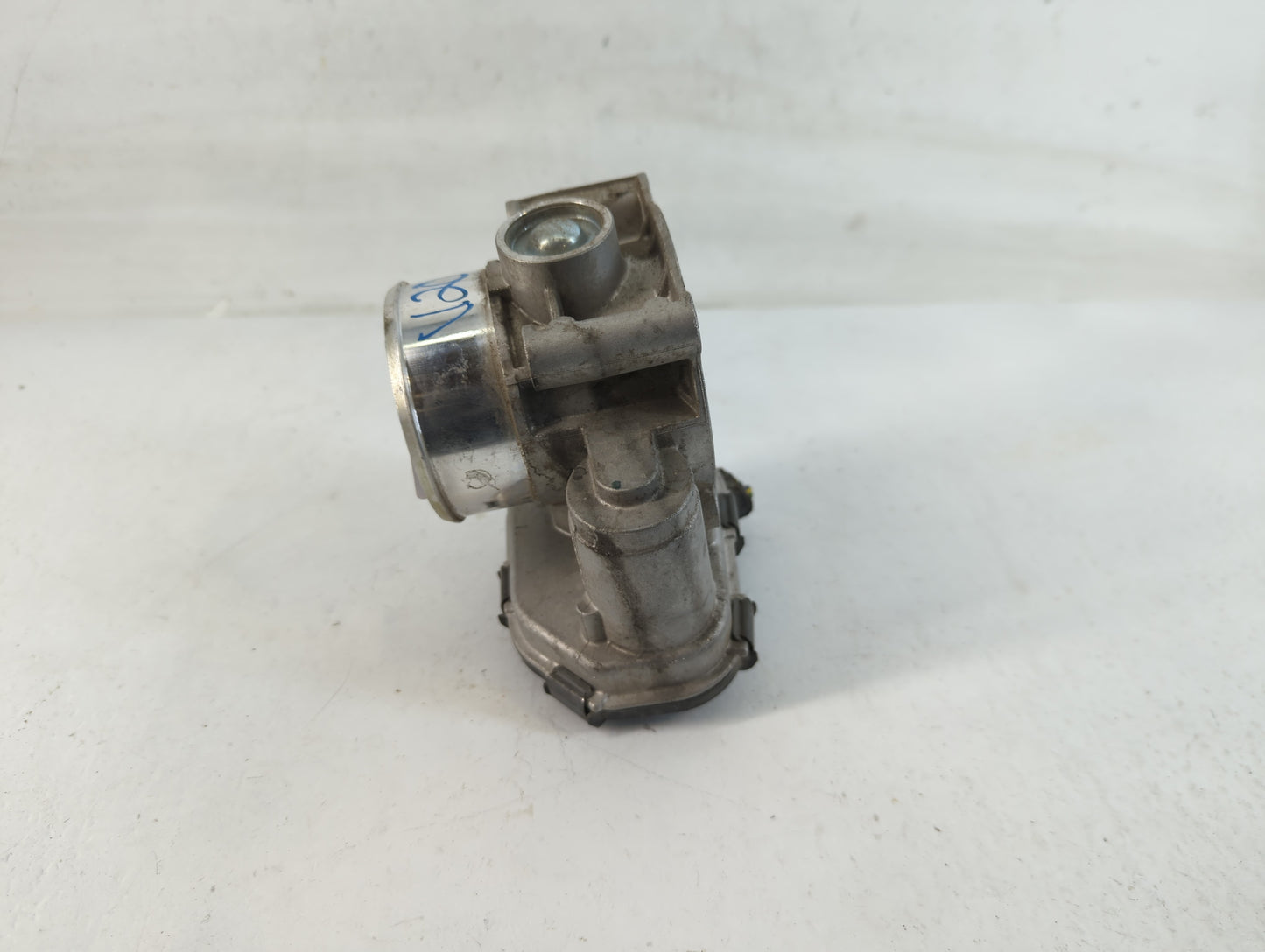 2015-2017 Ford F-150 Throttle Body P/N:GB8E 9F991 BC Fits Fits 2015 2016 2017 2018 2019 2020 OEM Used Auto Parts - Oemusedau