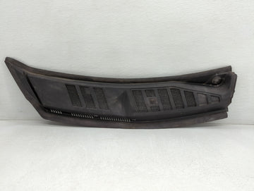 2016 Ford F-150 Front Right Windshield Top Cowl Vent Grille - Oemusedautoparts1.com