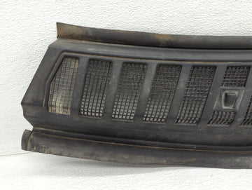 2016 Ford F-150 Front Right Windshield Top Cowl Vent Grille