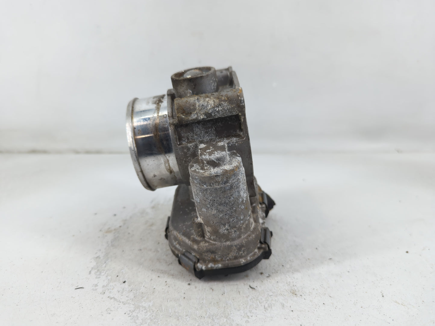 2015-2017 Ford F-150 Throttle Body P/N:GB8E 9F991 BC Fits Fits 2015 2016 2017 2018 2019 2020 OEM Used Auto Parts - Oemusedau
