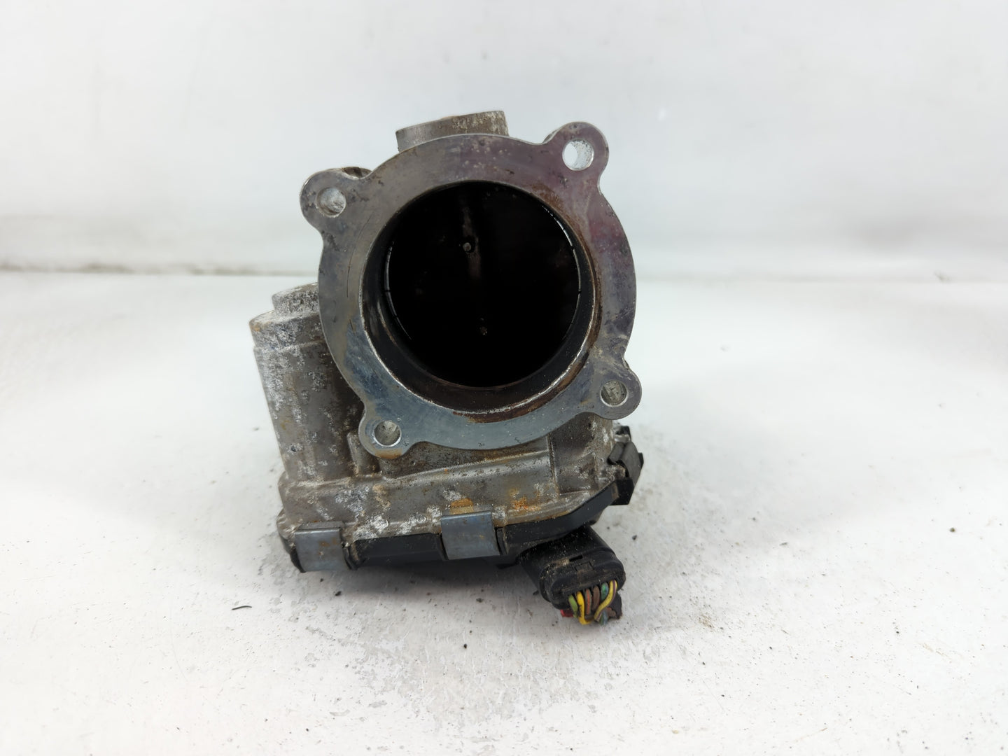 2015-2017 Ford F-150 Throttle Body P/N:GB8E 9F991 BC Fits Fits 2015 2016 2017 2018 2019 2020 OEM Used Auto Parts - Oemusedau