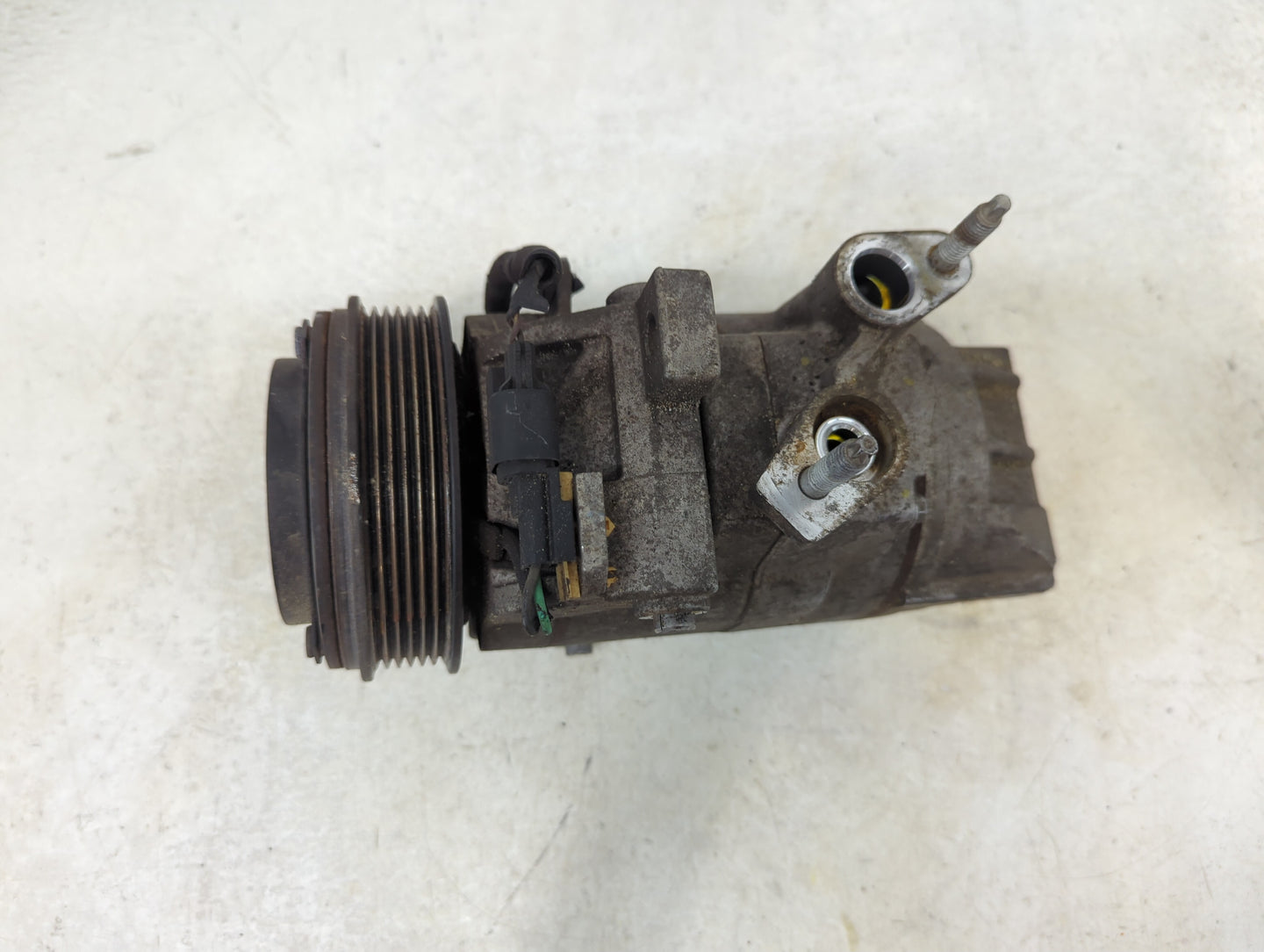 2015-2016 Ford F-150 Air Conditioning A/c Ac Compressor Oem - Oemusedautoparts1.com