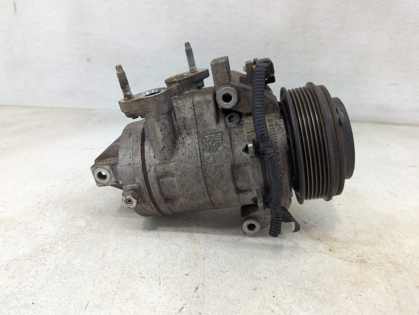 2015-2016 Ford F-150 Air Conditioning A/c Ac Compressor Oem - Oemusedautoparts1.com