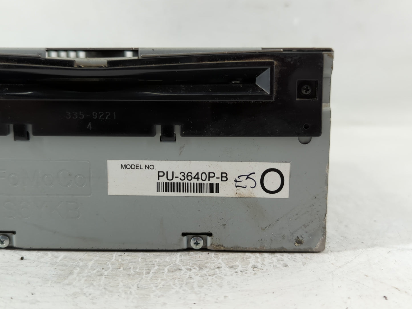 2015-2016 Ford F-150 Radio AM FM Cd Player Receiver Replacement P/N:FL3T-19C107-HG Fits Fits 2015 2016 OEM Used Auto Parts -