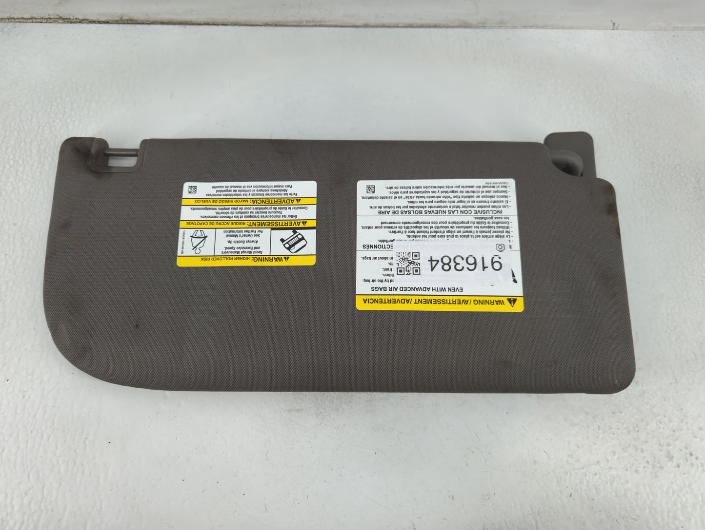 2015-2017 Ford F-150 Sun Visor Shade Replacement Driver Left Mirror Fits Fits 2015 2016 2017 OEM Used Auto Parts - Oemusedau