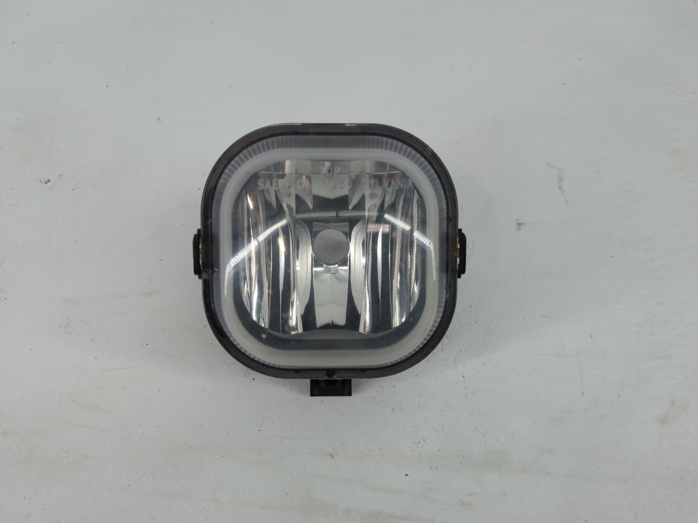 2011-2016 Ford F-250 Super Duty Driver Left Oem Fog Light Lamp - Oemusedautoparts1.com