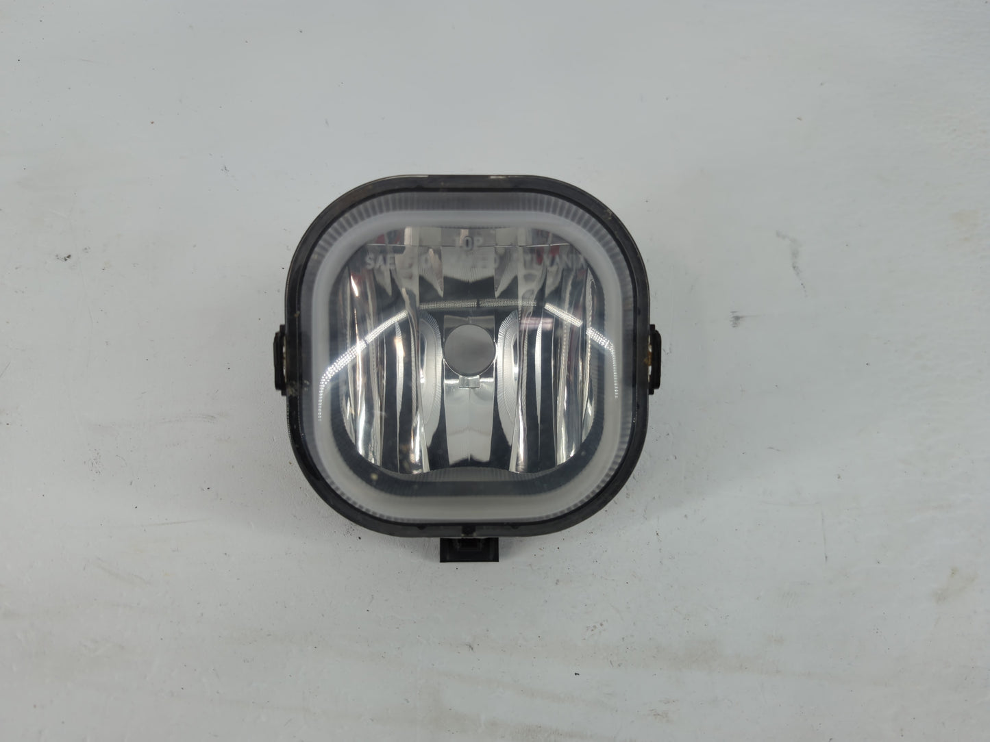 2011-2016 Ford F-250 Super Duty Driver Left Oem Fog Light Lamp - Oemusedautoparts1.com