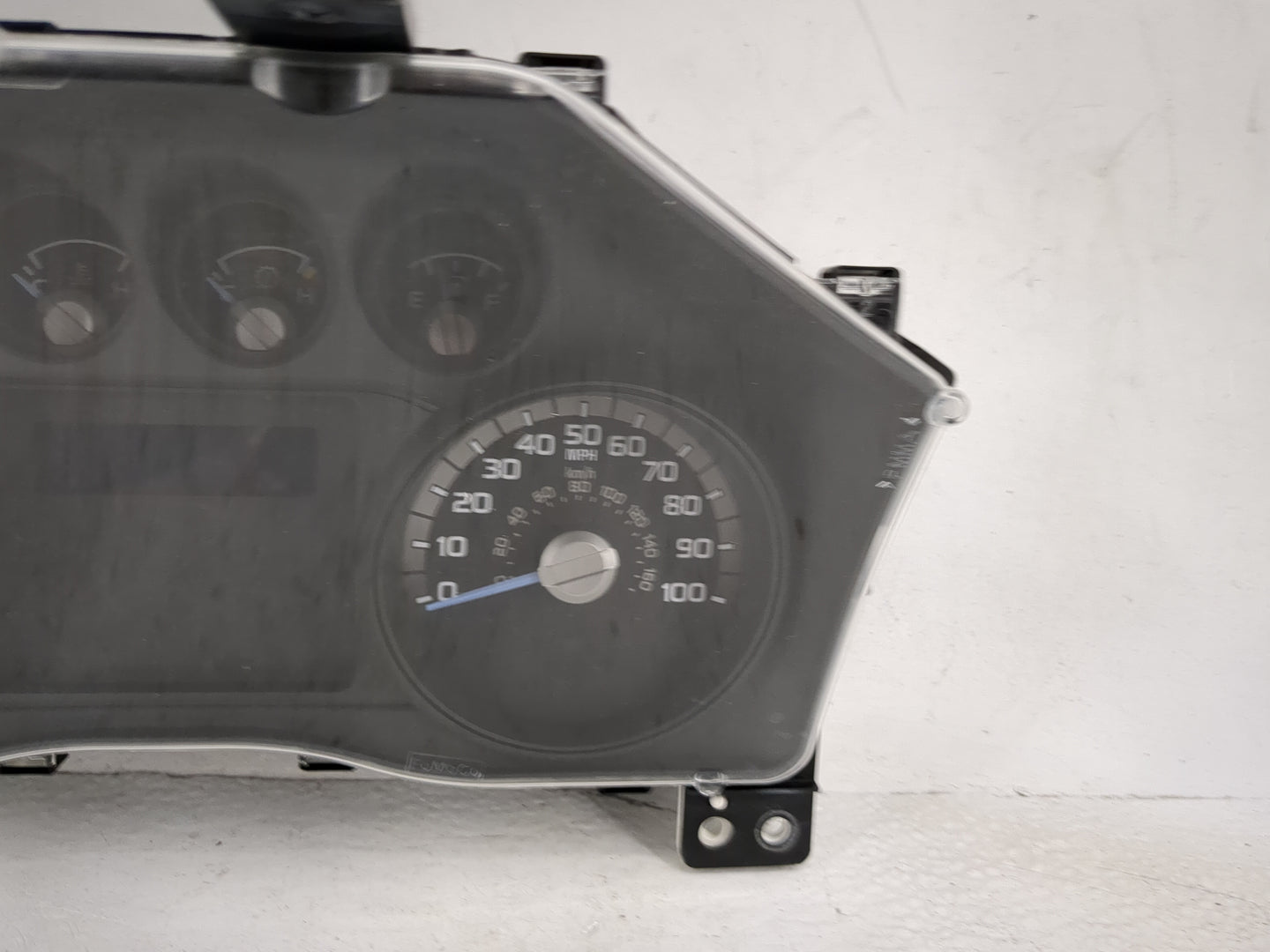 2016 Ford F-250 Super Duty Instrument Cluster Speedometer Gauges P/N:FC3T-10849-AD BC3T-10B885-AA Miles: Fits OEM Used Auto 